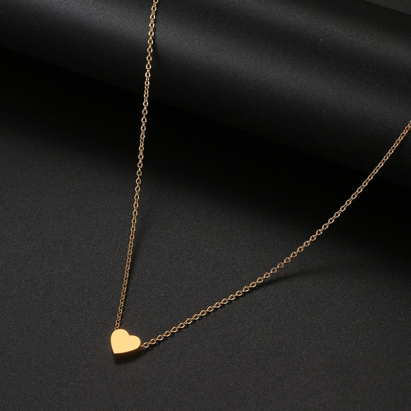 Basic Heart Pendant Necklace - Picture 2 of 3